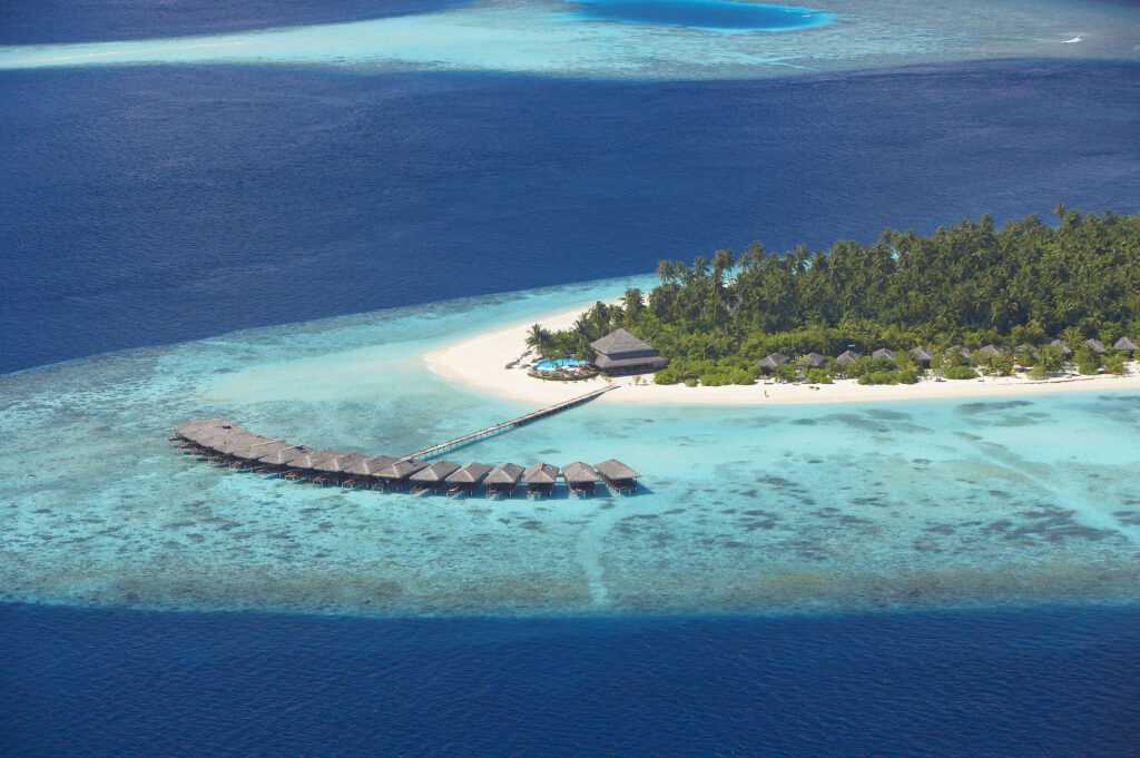 Tauchreise Malediven | Filitheyo Island Resort | Insel von oben