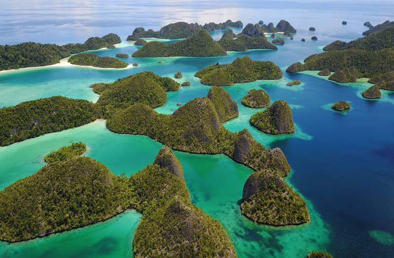 Tauchreise Indonesien | Papua Explorers Dive Resort | Atolle mit Naturriff
