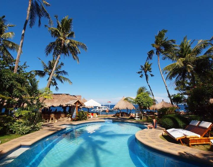 Negros Pura Vida Beach Amp Dive Resort Dauin
