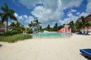 Tauchreise Bahamas | Sandyport Beach Resort | Poolanlage