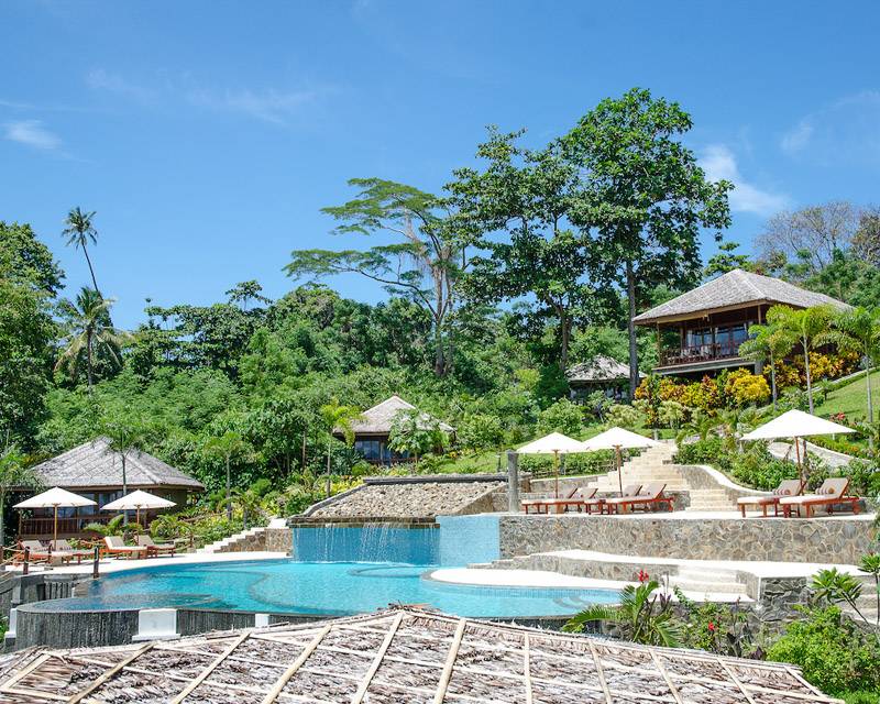 Tauchreise Sulawesi (Indonesien) | Bunaken Oasis Dive Resort and Spa | Infinitypool