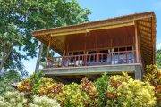Tauchreise Sulawesi (Indonesien) | Bunaken Oasis Dive Resort and Spa | Hotelbalkon