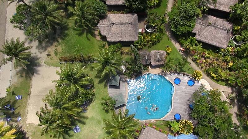 Tauchreise Fidschi | Uprising Beach Resort | Resortgelände von oben
