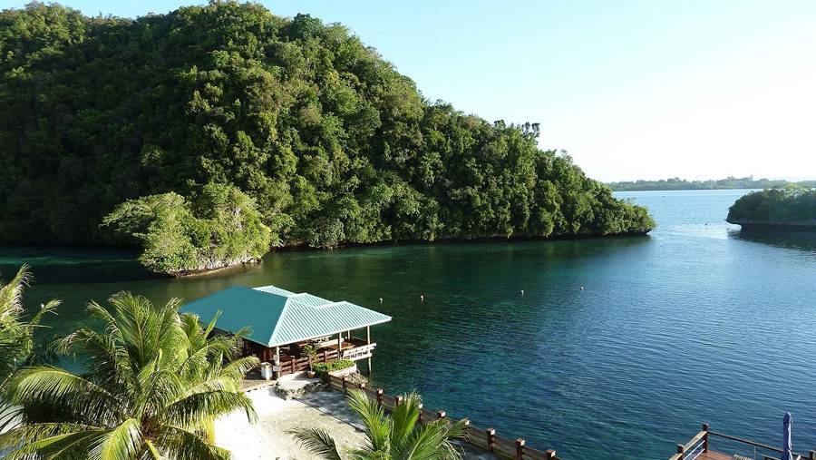 Tauchreise Palau | Sea Passion Hotel | Stelzenhäuser