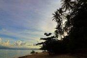 Tauchreisen Sulawesi (Indonesien) | Onong Tauchresort (Celebes Divers Tauchbasis) | Strandlage