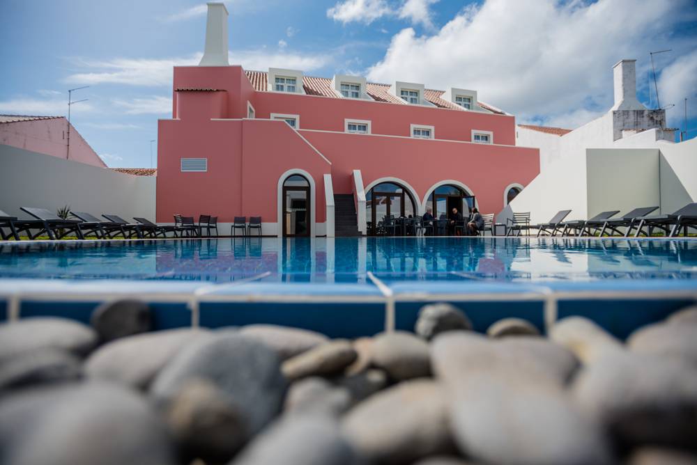 Tauchreise Azoren | Santa Maria Charming Blue Hotel | Außenansicht