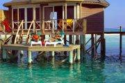 Tauchreise Malediven | Kuredu Island Resort & Spa | Sangu Water Villa