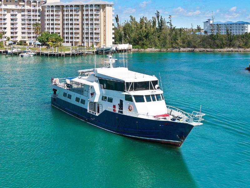 TTauchsafari Bahamas | Bahamas Master Tauchschiff | Abfahrt