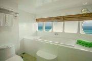 Tauchsafari Malediven | Carpe Vita Tauchschiff & Luxusyacht | Badezimmer