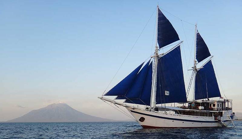 Tauchsafari Indonesien | Indo Aggressor Tauchschiff (ehem. Komodo Dancer)