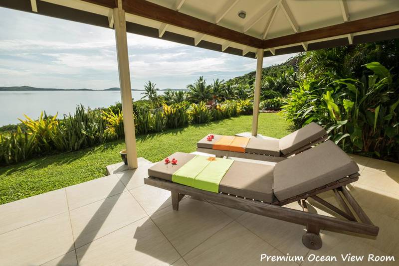 Tauchreise Fidschi | Volivoli Beach Resort | Premium Ocean View Room Terrasse