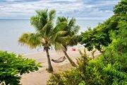 Tauchreise Fidschi | Volivoli Beach Resort | Palmenstrand