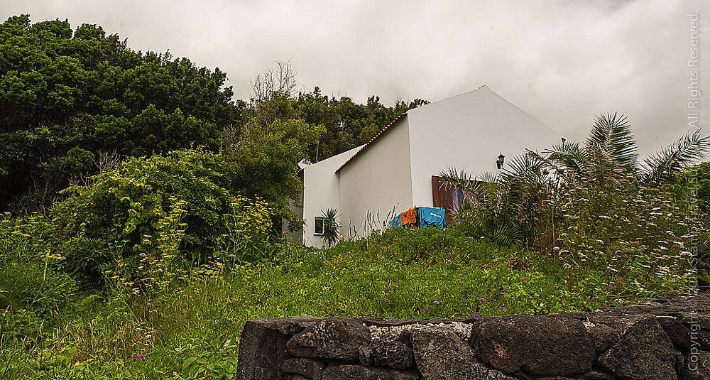 Tauchreise Azoren (Pico) | Casa Cachalote Unterkunft | Steinhausbungalow mit Privatphäre