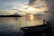 Tauchreise Indonesien | Maluku Explorer Tauchschiff | Sonnenuntergang