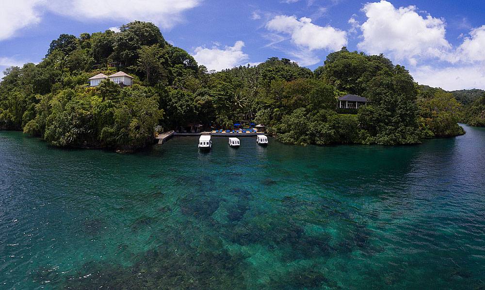 Tauchreise Indonesien (Sulawesi) | Lembeh Resort Dive Resort & Spa | Tauchbootablegestelle