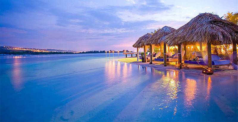 Tauchreise Bahamas | Sandals Royal Bahamian Resort | Wasserpavillons