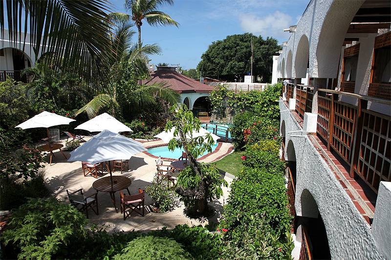 Tauchreise Galapagos Inseln (Santa Cruz)  | Hotel Silberstein | Hotelpool