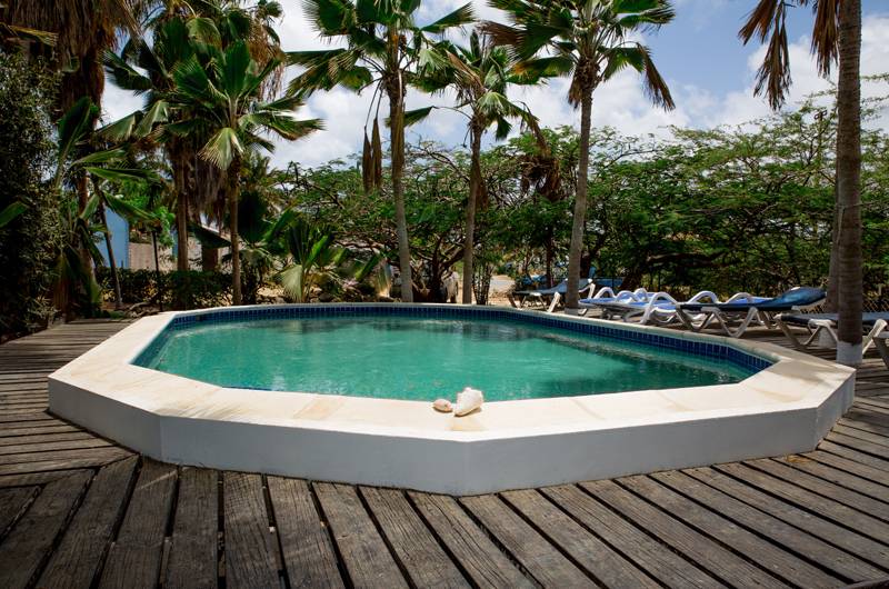 Tauchreise Bonaire | Tropical Inn Resort | Hotelpool