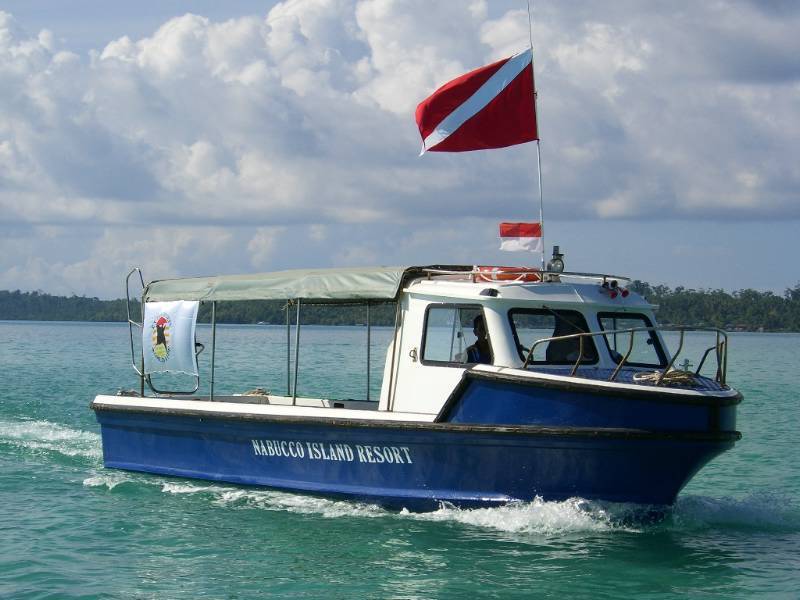 Tauchreise Indonesien/Maratua | Nabucco Island Resort | Hoteleigenes Tauchboot