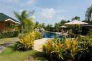 Tauchreise Khao Lak (Thailand) | Palm Garden Resort & Sea Bees Diving Tauchschule | Pool & Gartenanlage