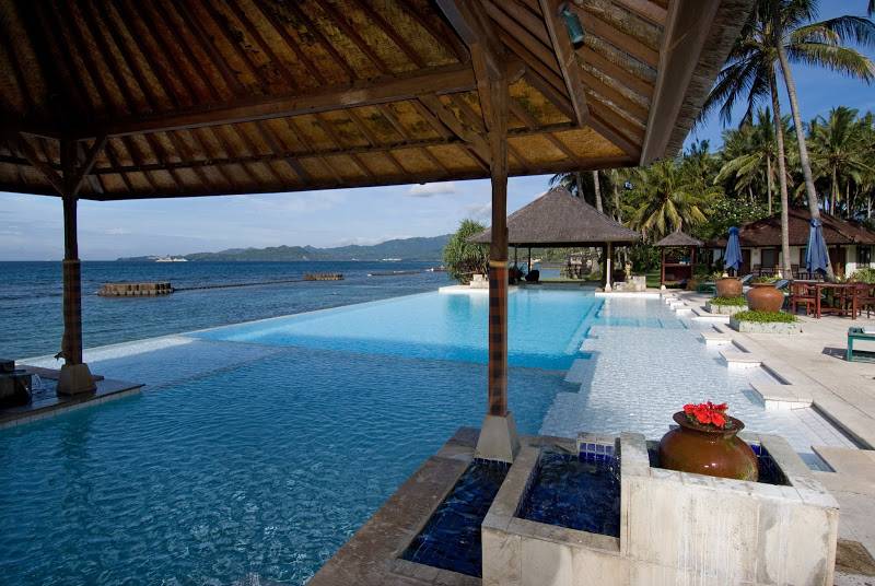 Tauchreise Bali | Gangga Divers: Lotus Bungalows | Infinity-Pool
