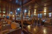 Tauchsafari Malediven | Nautilus Two Tauchschiff | Restaurant