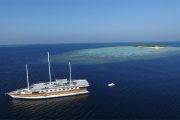 Tauchsafari Malediven | Nautilus Two Tauchschiff | Atolle