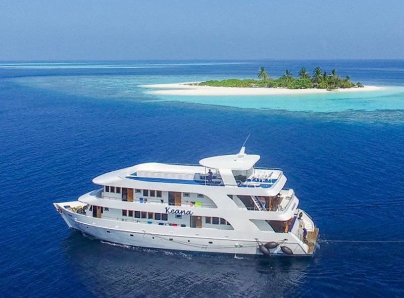 Tauchsafari Malediven | Keana Tauchschiff | Atoll