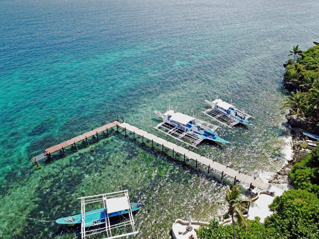 Bohol | Magic Ocean Resort | Außenansicht Bootsableger