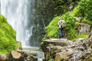 Otavalo Wasserfall mit Lenny